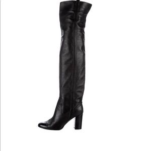 Black leather overknee Chanel boots size 40